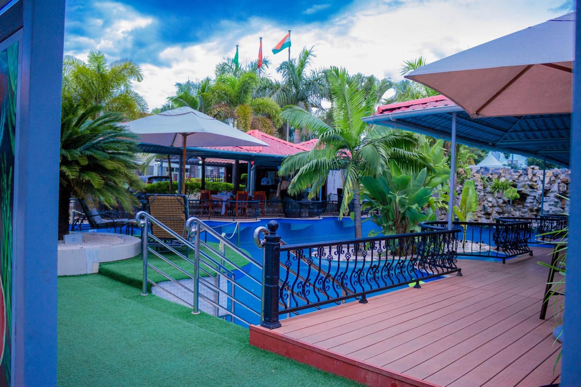 Best Western Plus Paramount Hotel Lusaka Exterior foto
