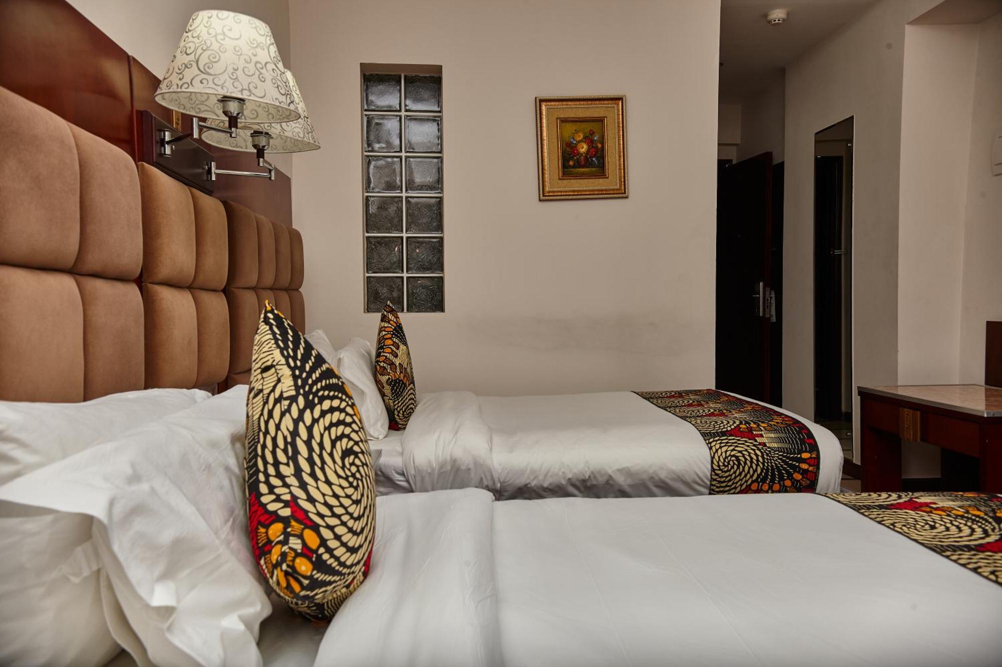 Best Western Plus Paramount Hotel Lusaka Exterior foto